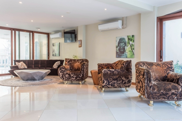 an Ascend Hotel Collection Member ACOYA Hotel Suites & Villas